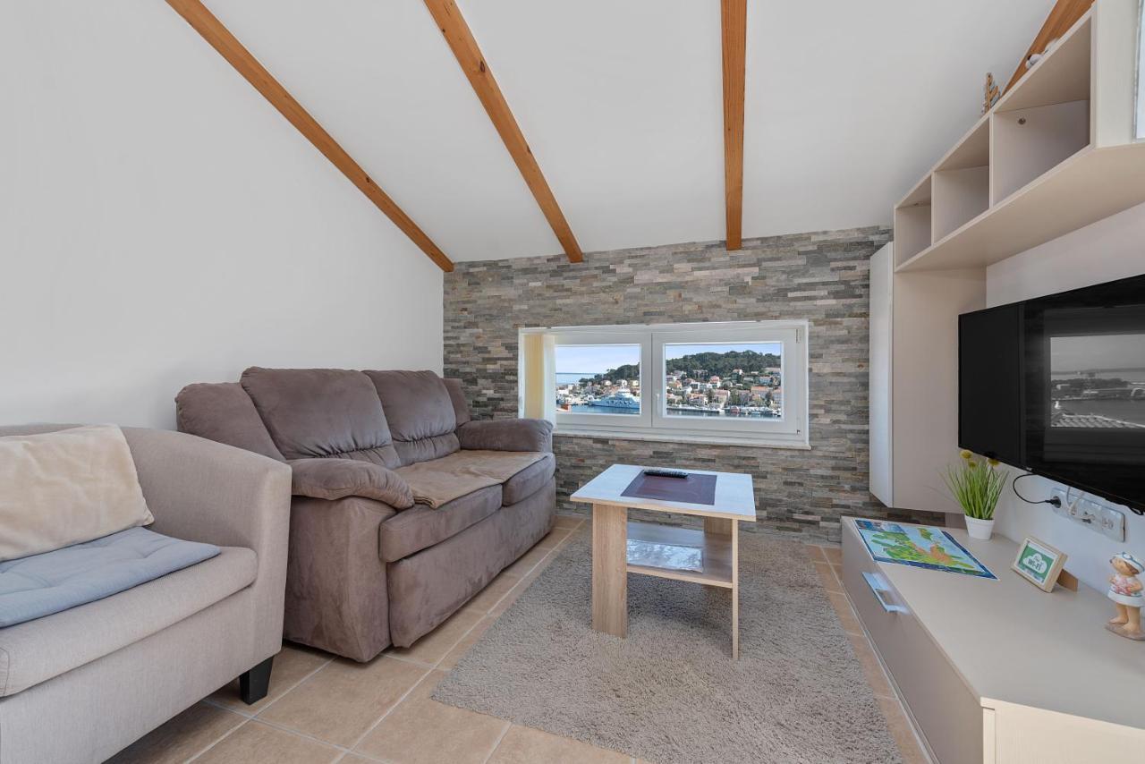 Apartments Joni Cikat Mali Lošinj Buitenkant foto