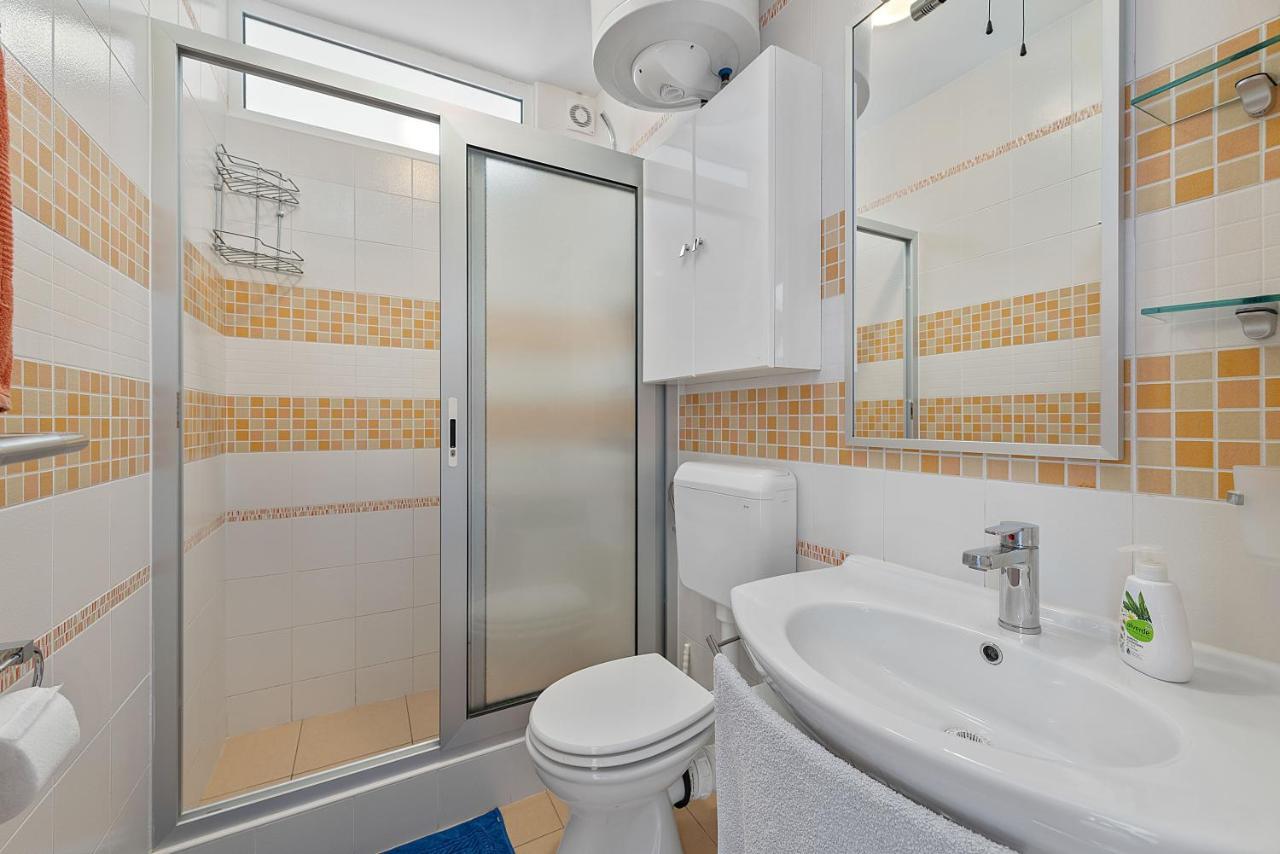 Apartments Joni Cikat Mali Lošinj Buitenkant foto