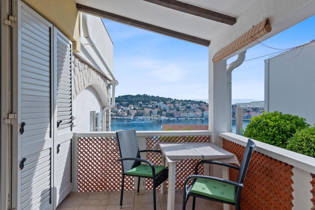 Apartments Joni Cikat Mali Lošinj Buitenkant foto